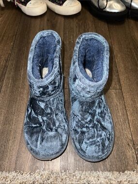 UGG Navy Blue Suede Slip-On Booties